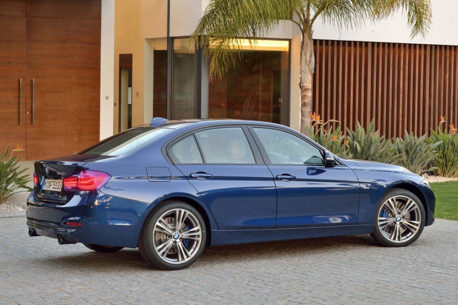 Фотография к новости BMW 3 Series Sedan (F30)