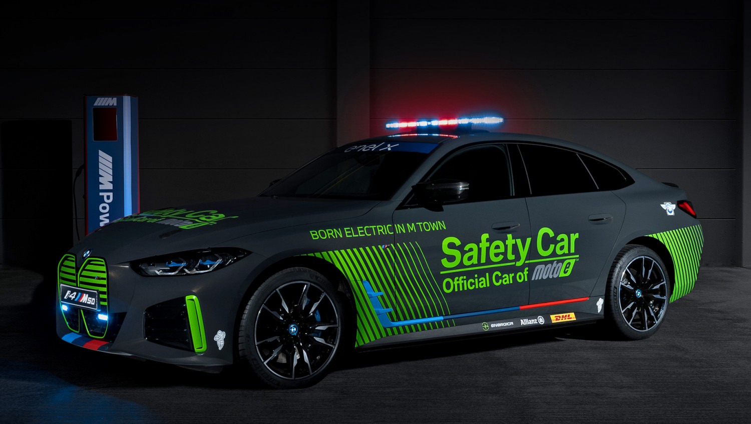 Фотография к новости BMW i4 M50 станет первым электрокаром безопасности